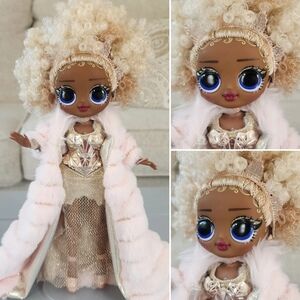 ❄️MGA LOL Surprise Holiday OMG 2021 Collector NYE Queen Fashion Doll Blonde Afro